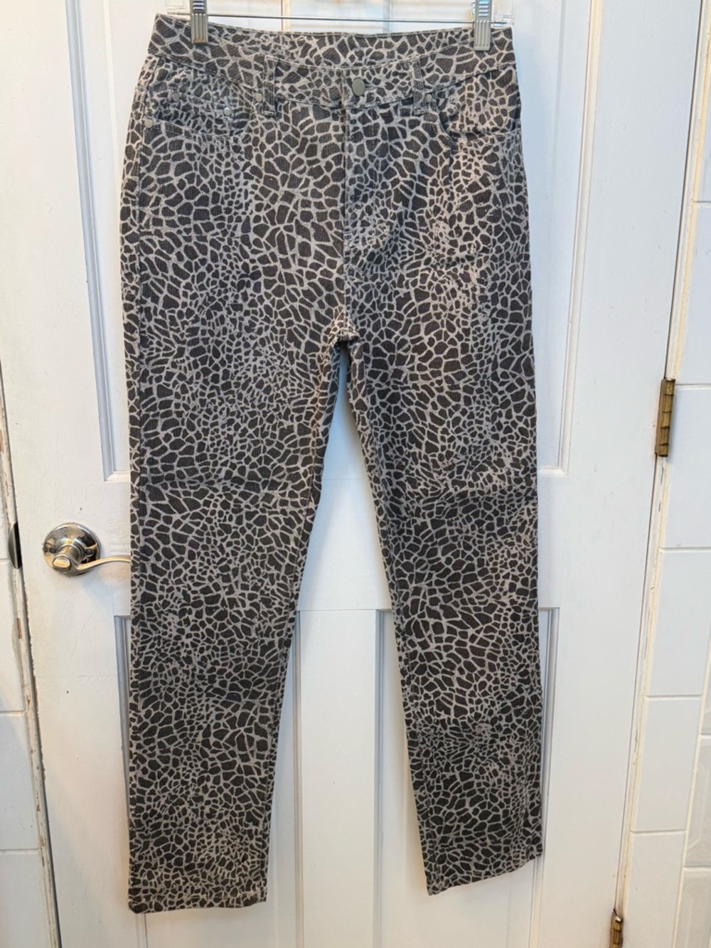 Diane Gilman DG2 Giraffe Black and Gray Patterned Women’s Jeans